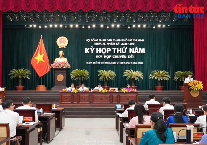Quang cảnh kỳ họp.