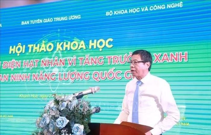 Ông Lê Xuân Định, Thứ trưởng Bộ Khoa học và Công nghệ, phát biểu. Ảnh: Xuân Triệu/TTXVN