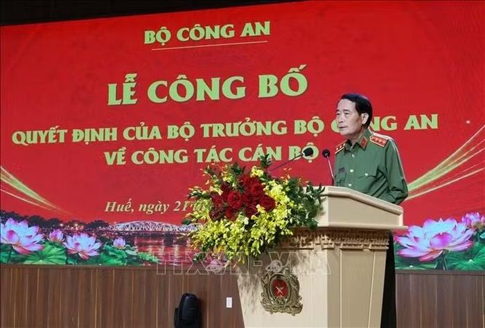 Thượng tướng Lê Quốc Hùng, Thứ trưởng Bộ Công an, phát biểu.