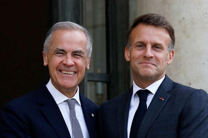 Thủ tướng Canada Mark Carney và Tổng thống Pháp Emmanuel Macron. Ảnh: Euractiv