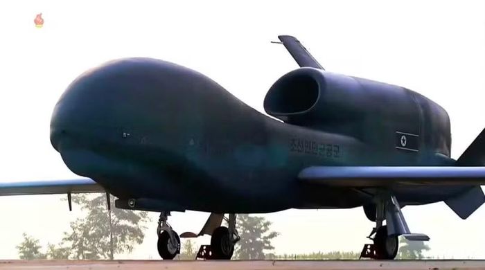 Máy bay không người lái trinh sát tầm xa Saetbyol-4 của Triều Tiên. Ảnh: KCNA.