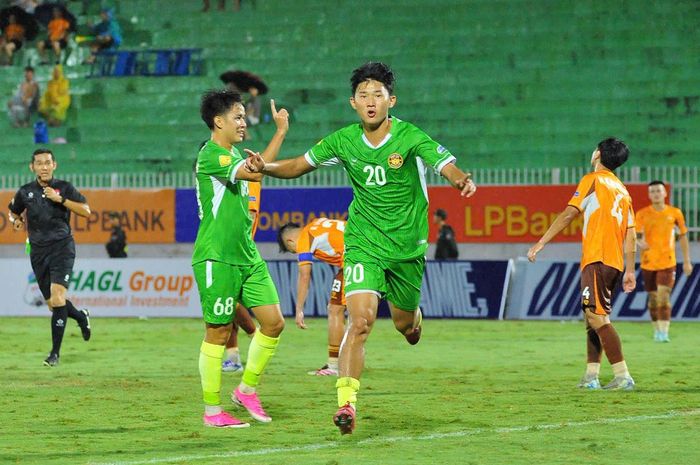 Hưng Yên gây bất ngờ khi đánh bại HAGL, một đại diện của V.League. Ảnh: Hưng Yên FC.