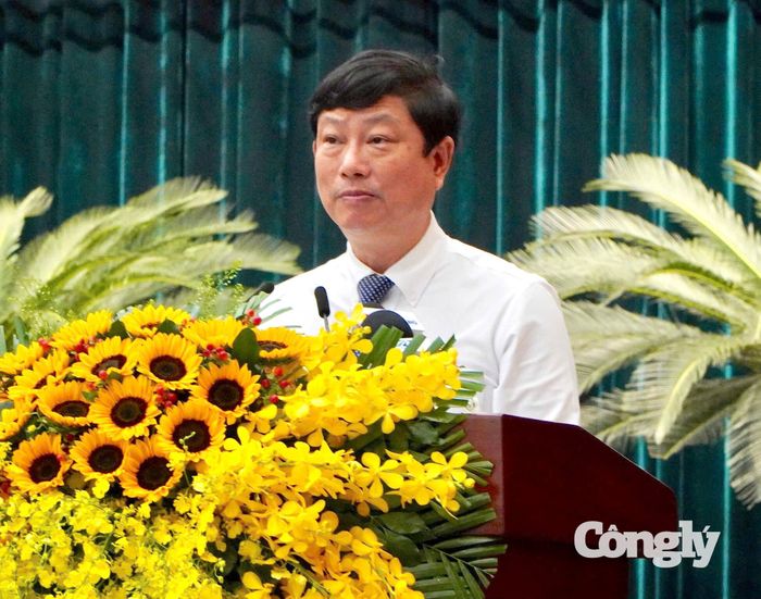 Ông Võ Văn Minh - Ủy viên Trung ương Đảng, Phó Bí thư Thành ủy, Chủ tịch HĐND TP.HCM phát biểu khai mạc.