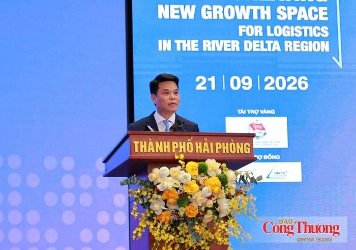 Đồng chí Lê Ngọc Châu, Ủy viên Ban Chấp hành Trung ương Đảng, Bí thư Thành ủy Hải Phòng phát biểu tại Diễn đàn.