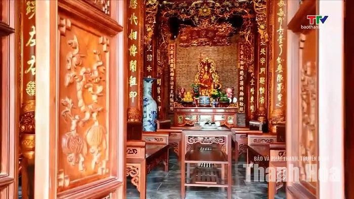Những đường nét kiến trúc truyền thống tạo nên vẻ đẹp cổ kính, thâm nghiêm của chùa.