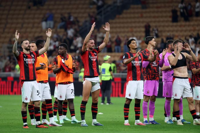 AC Milan vẫn đang bất bại tại đấu trường Serie A. Ảnh: EPA/MATTEO BAZZI