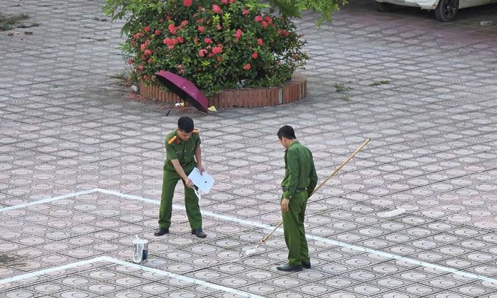 Sân tập do cán bộ Công an xã thiết kế phục vụ đào tạo miễn phí kỹ năng lái xe an toàn cho người dân.