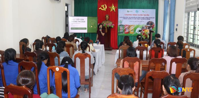Luật Tiếp cận thông tin năm 2026 đang được phổ biến lồng ghép trong các chương trình tuyên truyền bảo vệ môi trường. Ảnh: HOÀNG HIỆP