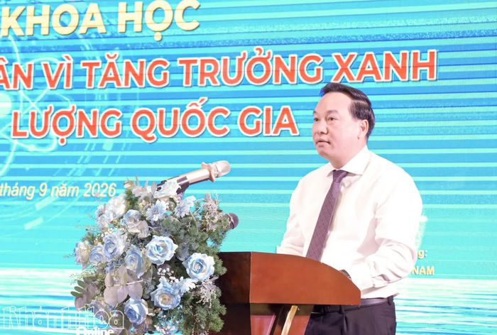 Đồng chí Hồ Xuân Trường phát biểu tại hội thảo khoa học “Phát triển điện hạt nhân vì tăng trưởng xanh và an ninh năng lượng quốc gia”.