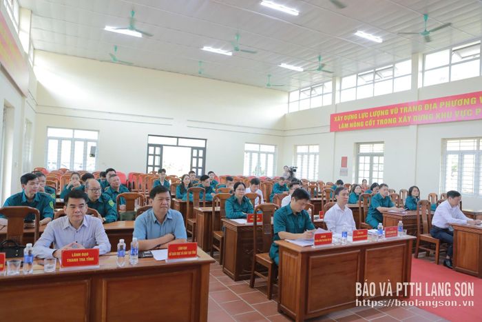 Các đại biểu dự khai mạc
