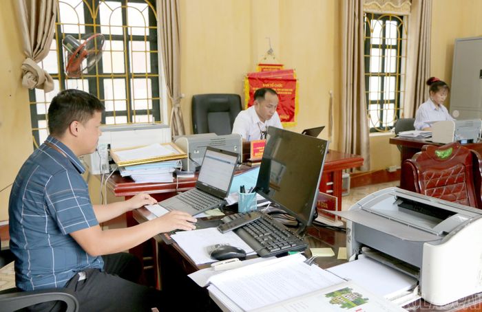 Tinh thần đồng hành, thái độ phục vụ và năng lực xử lý công việc của đội ngũ cán bộ, công chức góp phần nâng cao chất lượng phục vụ người dân, doanh nghiệp.