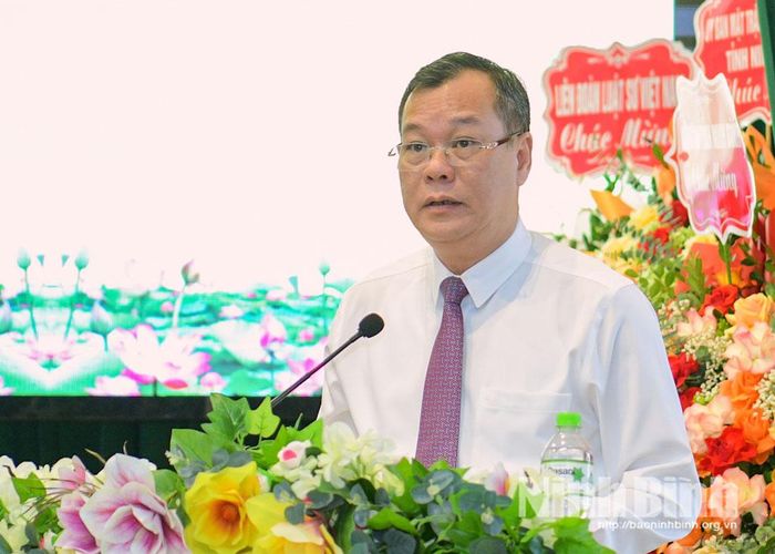 Đồng chí Lê Quốc Chỉnh, Phó Bí thư Tỉnh ủy, Chủ tịch HĐND tỉnh phát biểu chỉ đạo tại Đại hội.