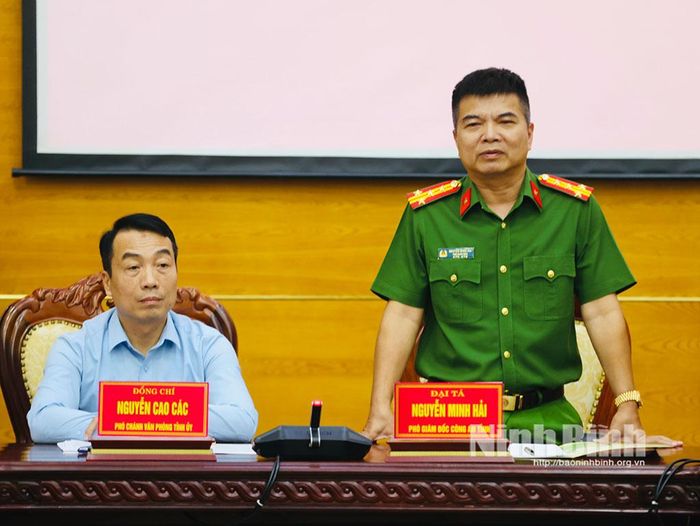 Đồng chí Nguyễn Minh Hải, Phó Giám đốc Công an tỉnh phát biểu tại hội nghị.