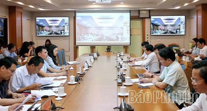 Hội nghị được kết nối trực tuyến từ Bộ Giáo dục và Đào tạo.