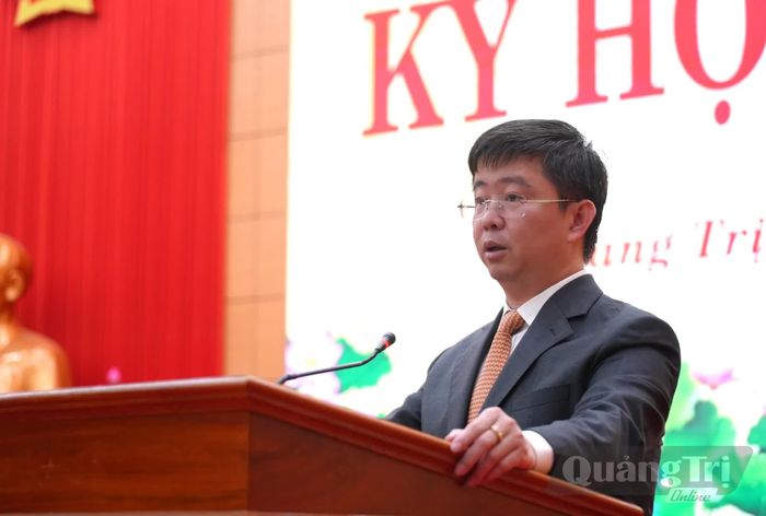 Đồng chí Bùi Hoàng Phương, Chủ tịch UBND tỉnh phát biểu nhận nhiệm vụ - Ảnh: T.Đ