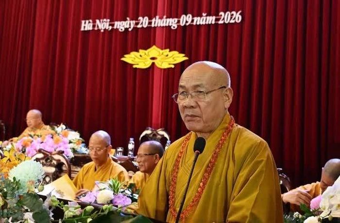 Hòa thượng Thích Quảng Tùng ban đạo từ