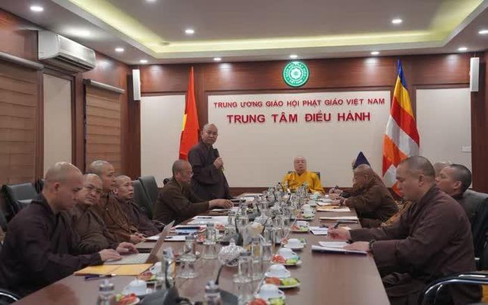 Quang cảnh buổi họp tại điểm cầu Văn phòng Trung ương GHPGVN - chùa Quán Sứ 