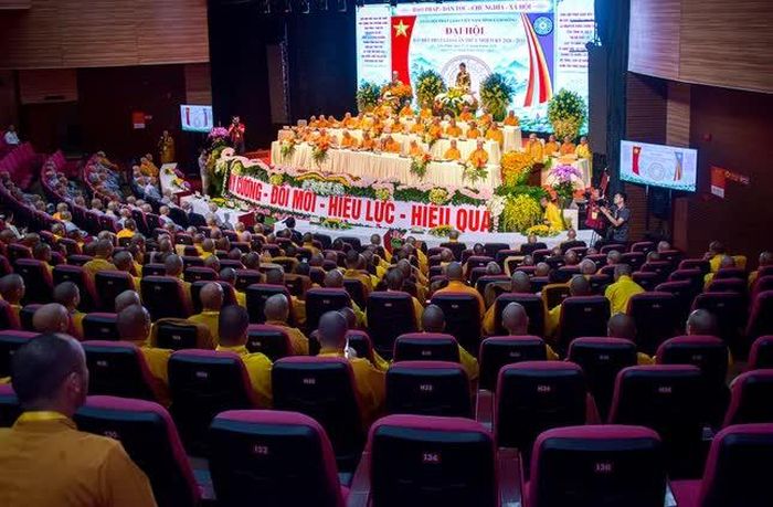 Toàn cảnh phiên đại hội