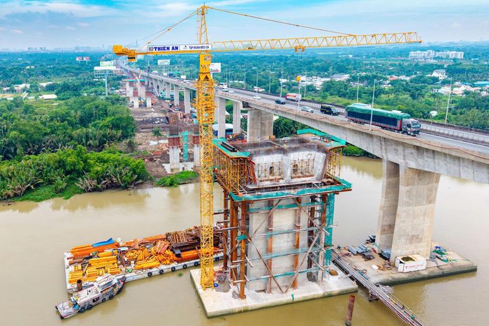 Cầu Long Thành sẽ hoàn thành vào năm 2027.