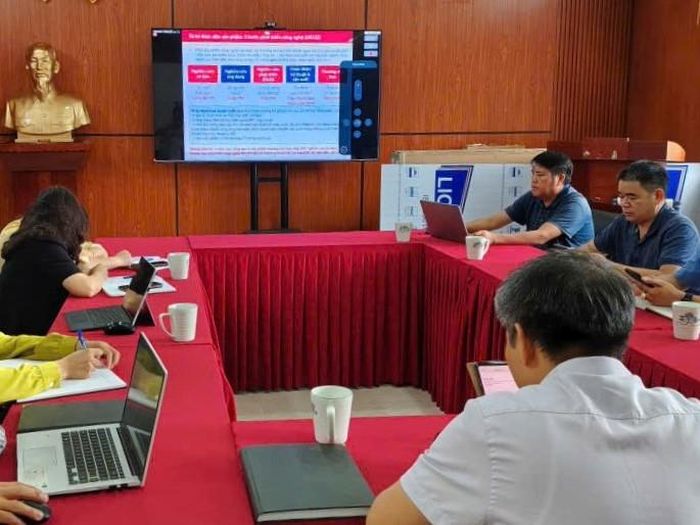 Điểm cầu trực tuyến Hội nghị tập huấn chuyên đề về ứng dụng trí tuệ nhân tạo và phát triển kinh tế số tại xã Tả Van.