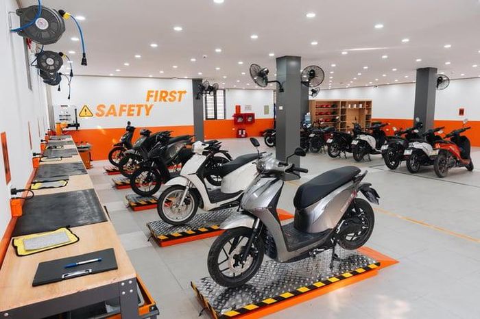  Dat Bike không chỉ mở rộng sản phẩm mà còn tăng cường dịch vụ hậu mãi. 