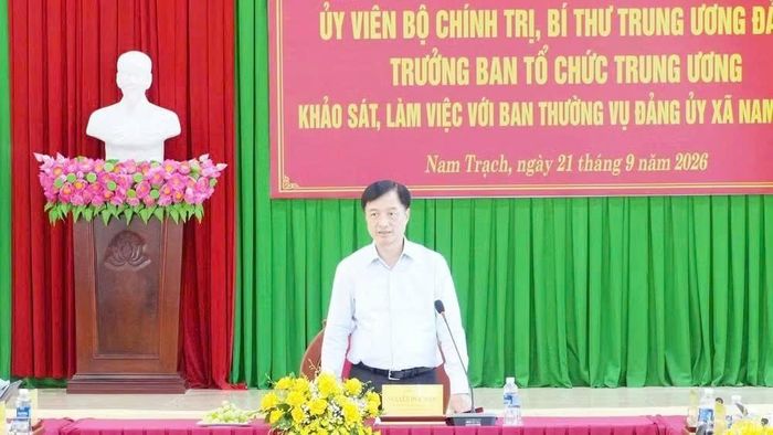 Đồng chí Nguyễn Duy Ngọc, Ủy viên Bộ Chính trị, Bí thư Trung ương Đảng, Trưởng ban Tổ chức Trung ương phát biểu chỉ đạo tại buổi làm việc.