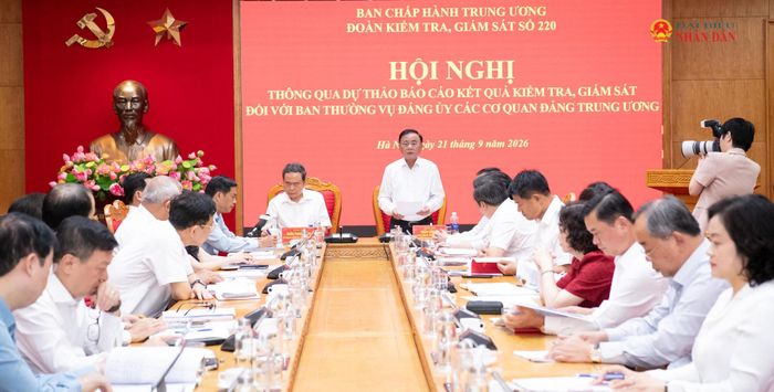 Thường trực Ban Bí thư Trần Cẩm Tú phát biểu tại hội nghị