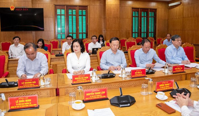 Các đại biểu tham dự hội nghị