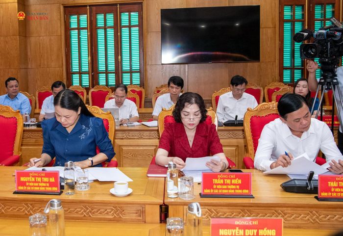 Các đại biểu tham dự hội nghị