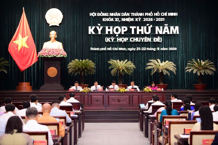 Kỳ họp thứ Năm, HĐND TP. Hồ Chí Minh khóa XI