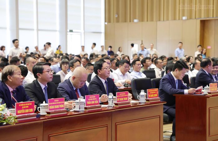 Các đại biểu dự Diễn đàn Logistics vùng lần VII: "Kiến tạo không gian phát triển mới Logistics vùng Đồng bằng sông Hồng" - Ảnh: VGP.