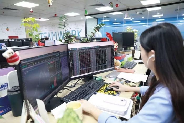 Sau nâng hạng, chứng khoán Việt Nam sẽ có cơ hội đón hàng tỷ USD vốn ngoại.
