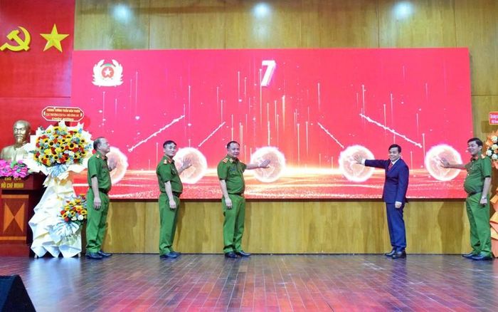 Trường Cao đẳng Kỹ nghệ II chính thức thuộc Bộ Công an.