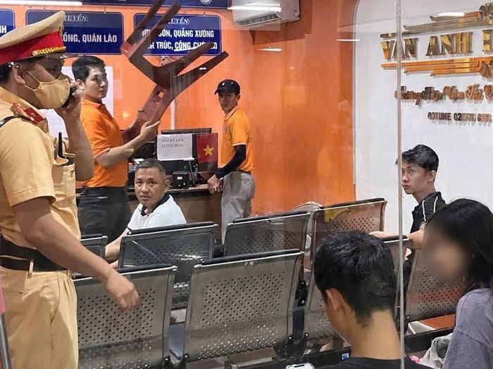 CSGT đã tìm thấy cháu Q. tại bến xe.↵