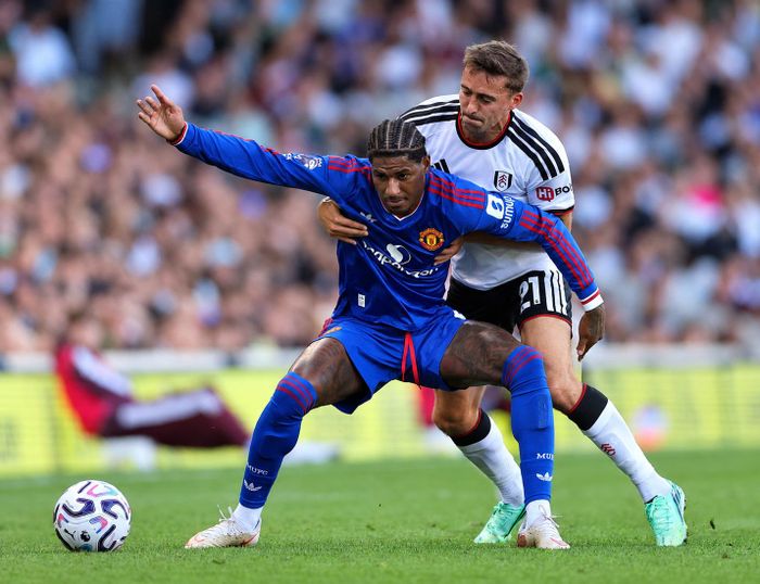 Marcus Rashford gặp vấn đề thể trạng trong trận hòa Fulham