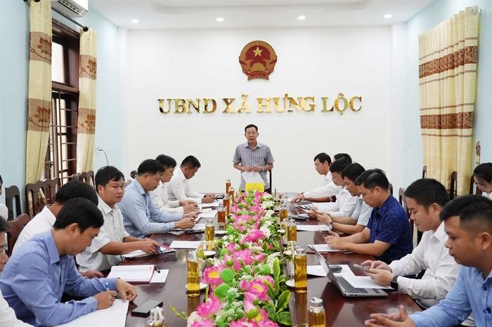 Phó Chủ tịch UBND thành phố Hà Văn Tuấn phát biểu chỉ đạo tại buổi làm việc