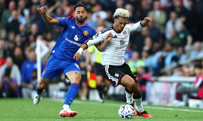 Man Utd chật vật thoát thua Fulham. (Ảnh: Reuters)