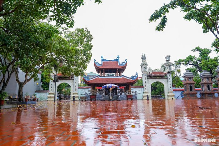 Trải qua nhiều thế kỷ, ngôi chùa vẫn hiện diện trong đời sống cộng đồng như một không gian văn hóa, tín ngưỡng thân thuộc của người dân địa phương.