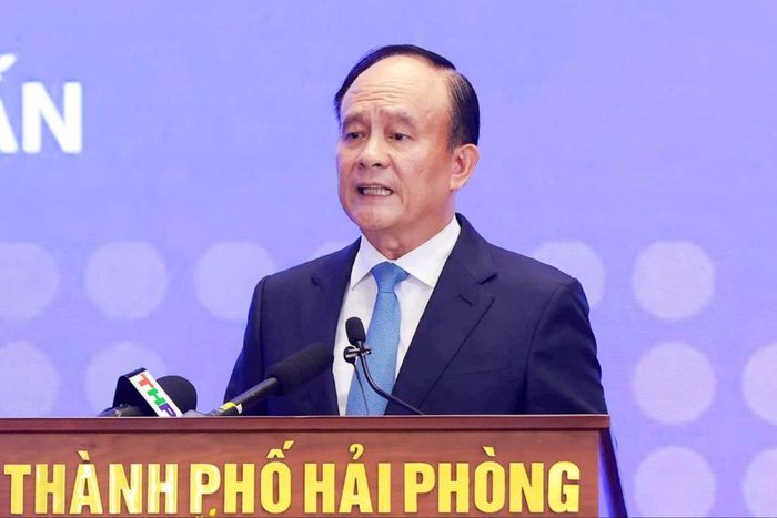 Phó Trưởng ban Chính sách, Chiến lược Trung ương Nguyễn Ngọc Tuấn phát biểu tại diễn đàn. Ảnh: Khắc Kiên