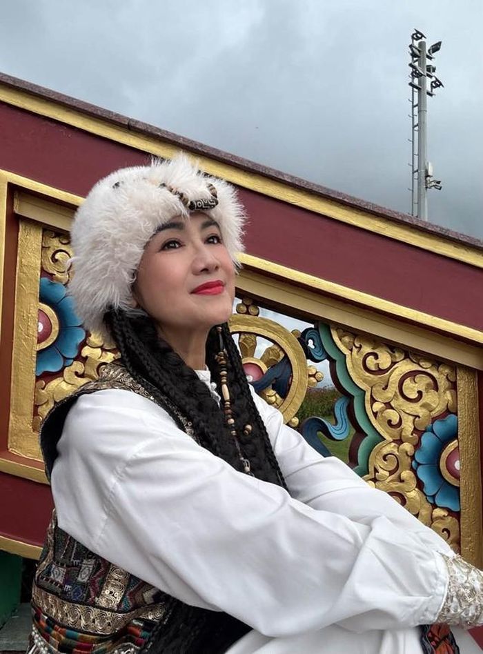 Không chỉ có nhan sắc, Thu Hà còn tạo dấu ấn bằng khả năng diễn xuất. Từ những nhân vật đài các, dịu dàng đến những vai diễn có chiều sâu tâm lý, nữ nghệ sĩ luôn giữ được nét riêng trong cách thể hiện.