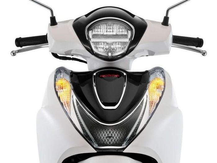 Khác biết ở phần đầu xe Honda SH Mode 2027