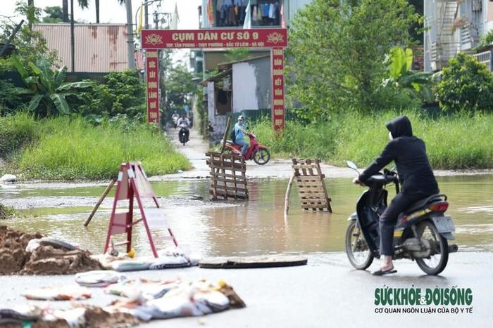 Từ đường Phố Viên nhìn sang là Cụm dân cư số 9.