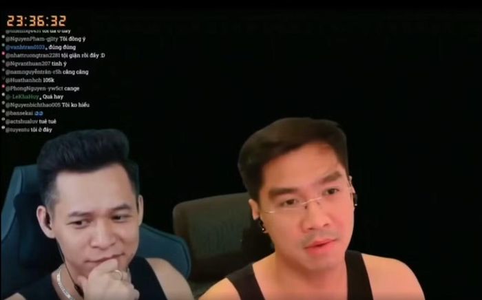 Buổi phát trực tiếp của PewPew và Độ Mixi.