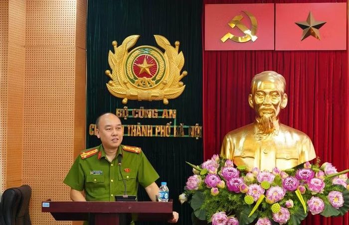 Đại tá Nguyễn Đức Long, Phó Giám đốc, Thủ trưởng Cơ quan Cảnh sát điều tra Công an thành phố Hà Nội phát biểu khai mạc Hội thảo