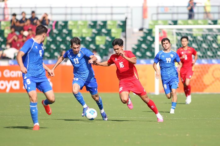 U23 Việt Nam chơi đầy nỗ lực. Ảnh: Hiếu Chiến.