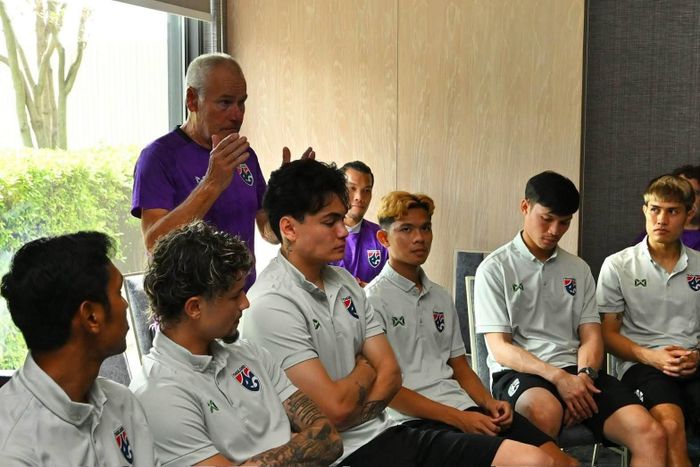 Việc mời Taylor cho thấy Thái Lan chuẩn bị nghiêm túc cho giải đấu sau thất bại trước Việt Nam ở ASEAN Cup.