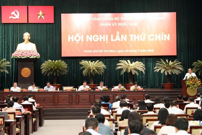  Bí thư Thành ủy TP.HCM đánh giá thành phố có những điểm sáng lớn trong thời gian qua. Ảnh: Phan Anh. 