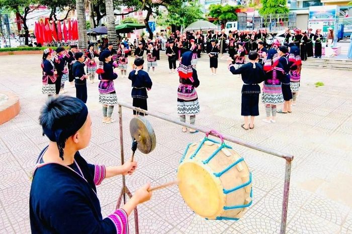 Liên hoan là dịp phát hiện, bồi dưỡng các nghệ nhân, hạt nhân văn nghệ tiêu biểu trên địa bàn tỉnh Sơn La
