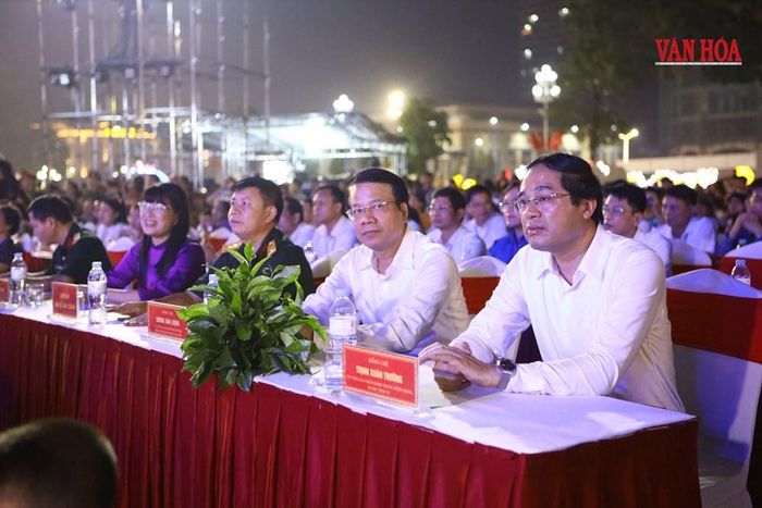 Các đại biểu tham dự chương trình