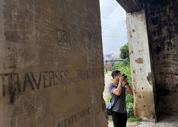 Depot gare Eo Gió vẫn được du khách vãng lai tìm đến khám phá, tìm hiểu về một tuyến đường sắt độc đáo trong lịch sử. Ảnh: Nguyễn Dũng – TTXVN